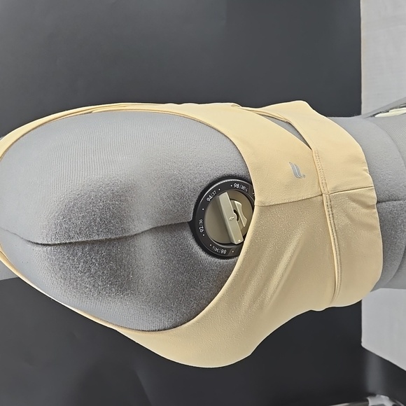 Fabletics Tan Sports Bra M - Picture 4 of 5